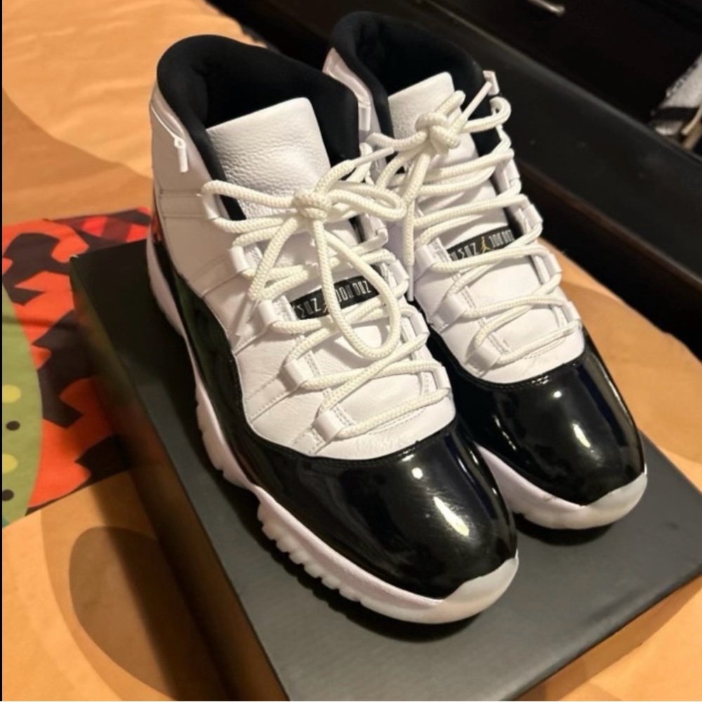 Jordan 11 DMP